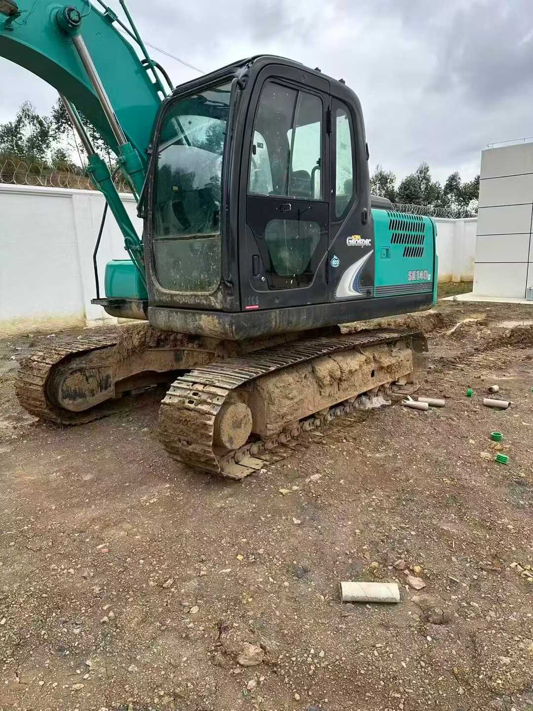 Used Kobelco SK130 Excavator 2011 Model / 4