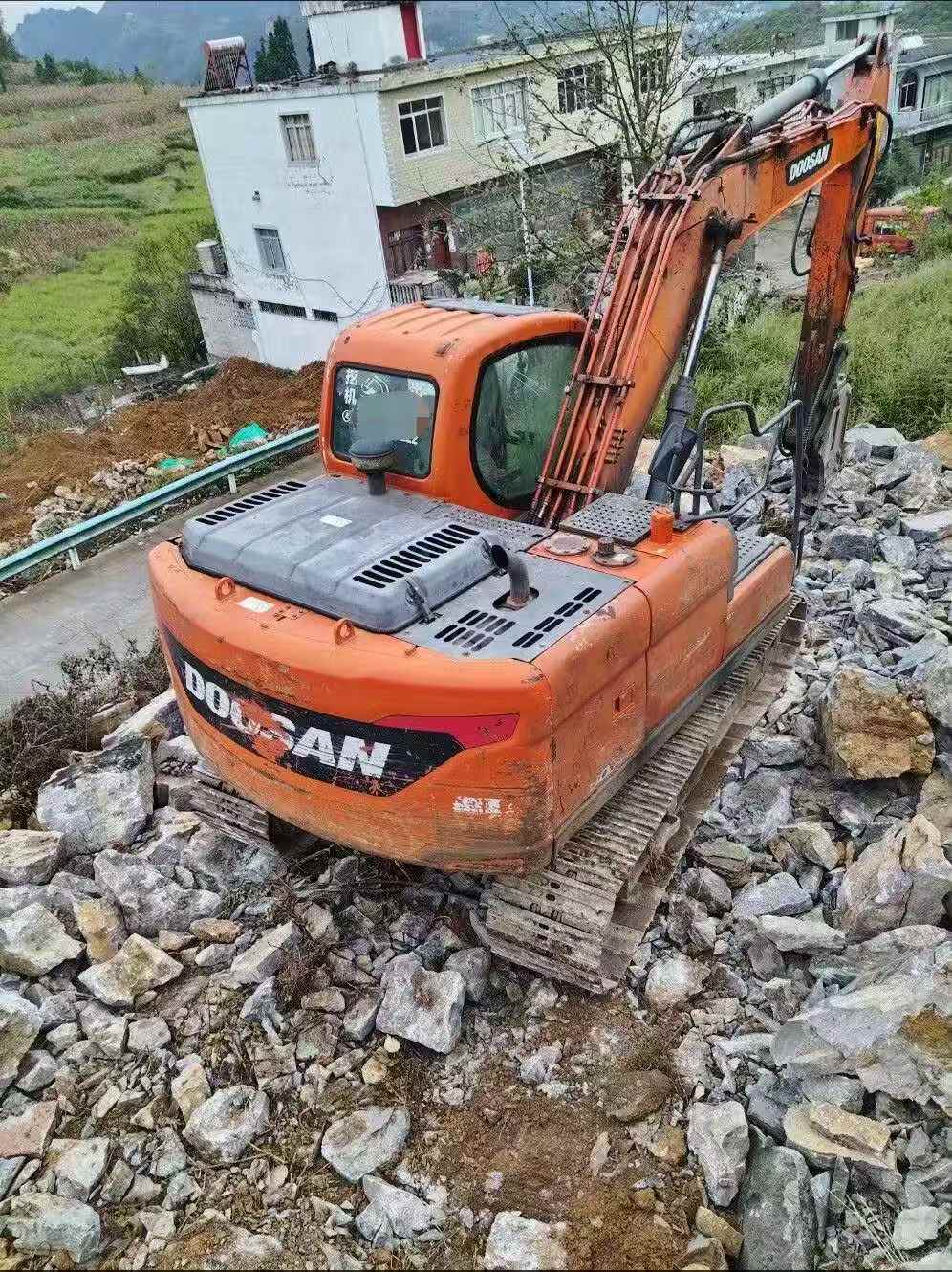 Used Doosan DX15 Excavator 2016 Model / 3