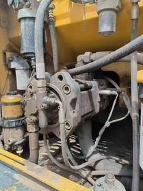 Buy XCMG LW200 Used Excavator / 3 Used XCMG LW200 Excavator 2017 Model / 3