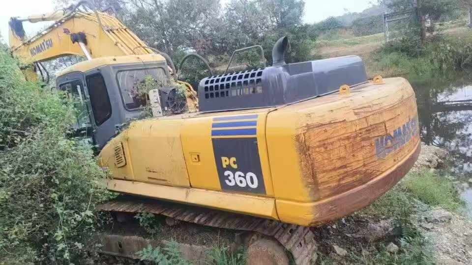 Used Komatsu PC60 Excavator 2016 Model