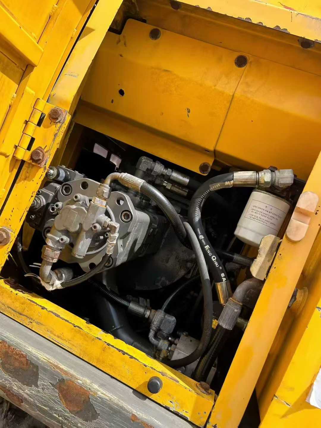 Used Volvo EC140 Excavator 2016 Model / 7