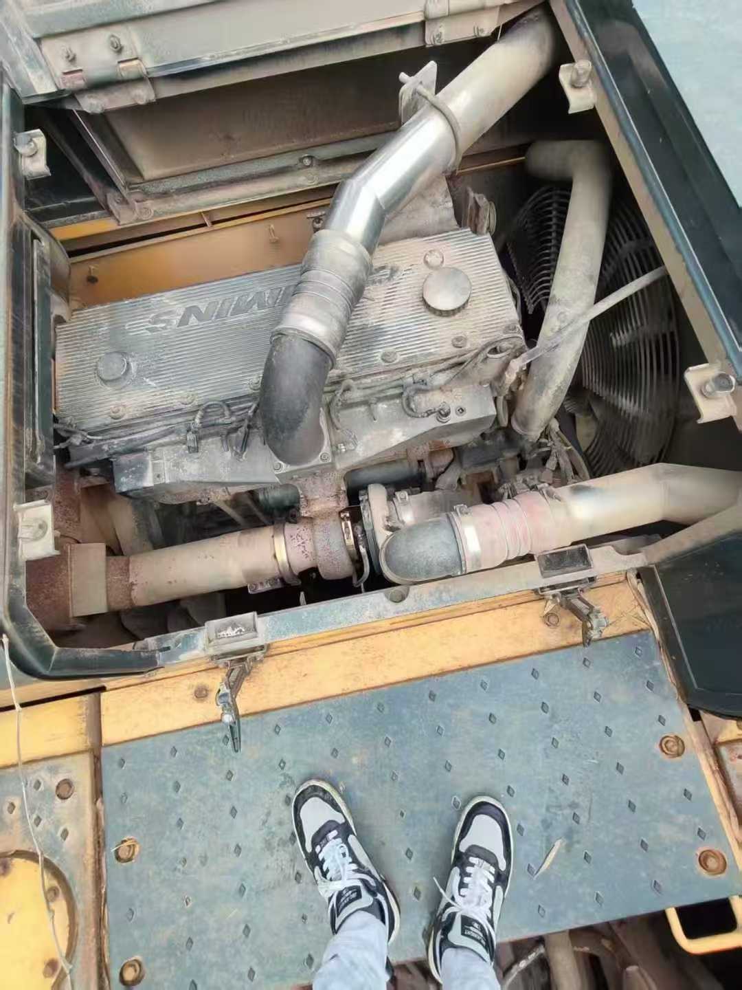 Used Hyundai R485LVS Excavator 2018 Model / 6