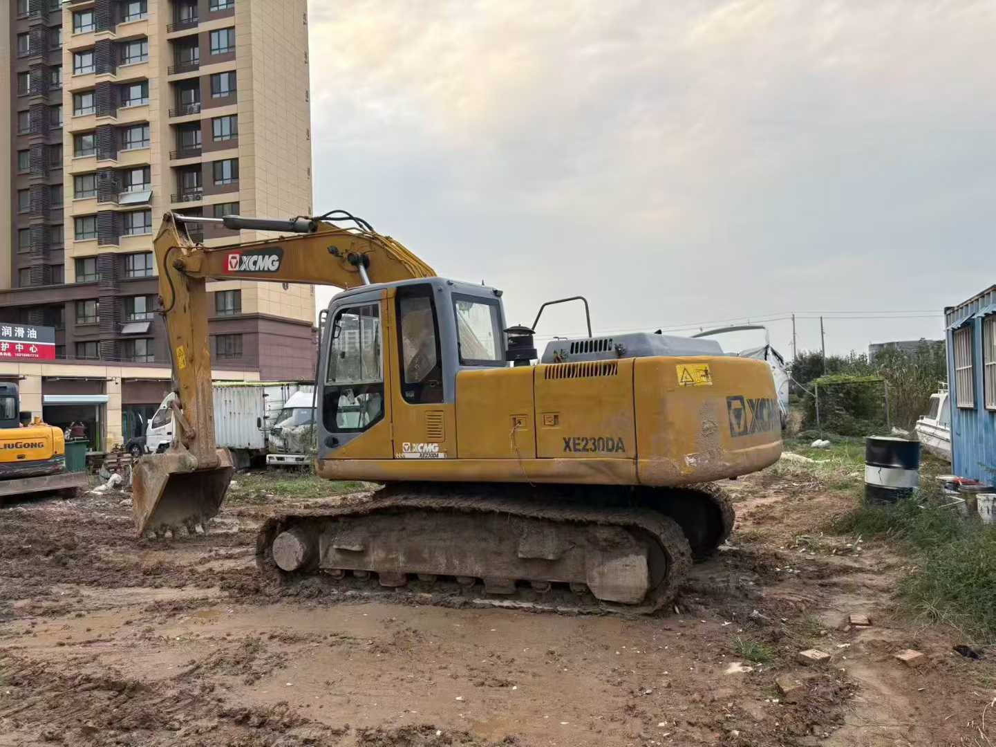 Used XCMG XE215 Excavator 2016 Model