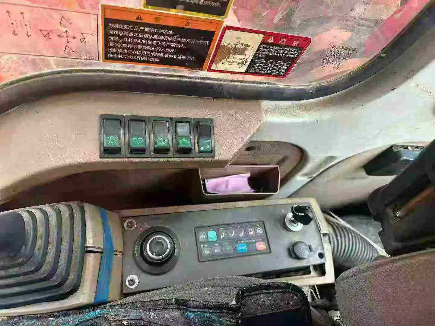 Used Doosan DX15 Excavator 2014 Model / 8