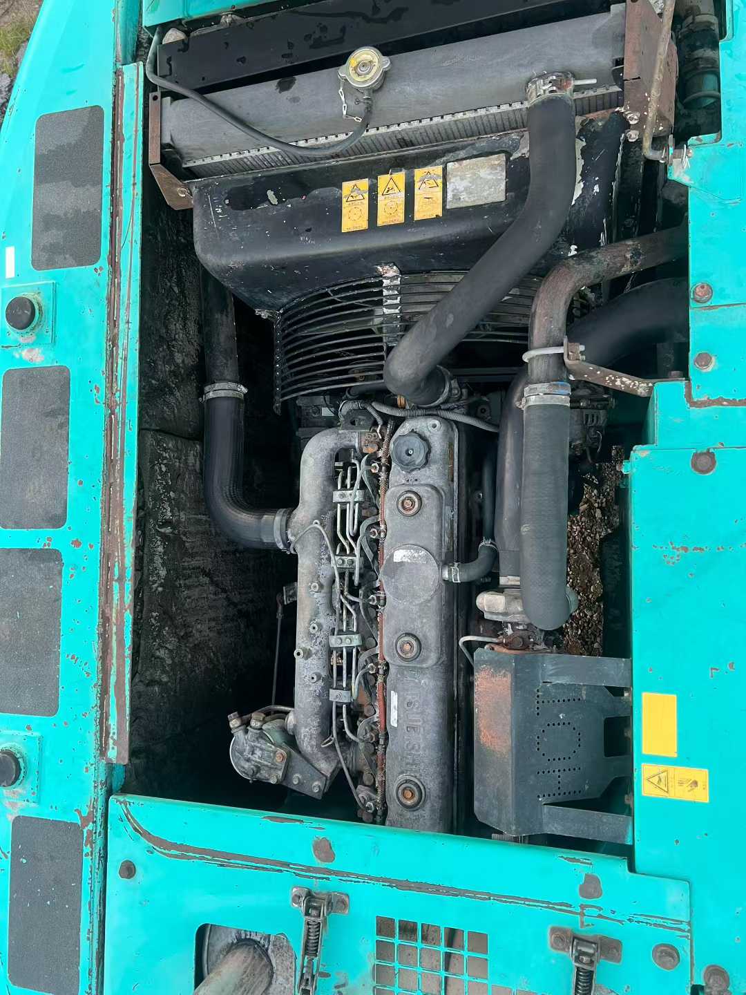 Used Kobelco SK200-9 Excavator 2016 Model / 3