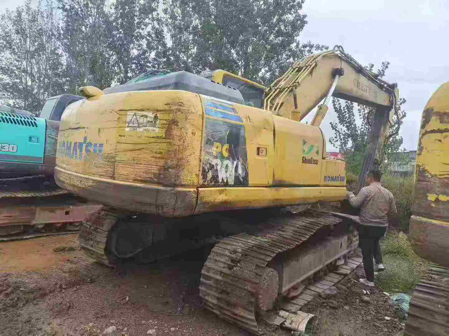 Used Komatsu PC200-8 Excavator 2016 Model