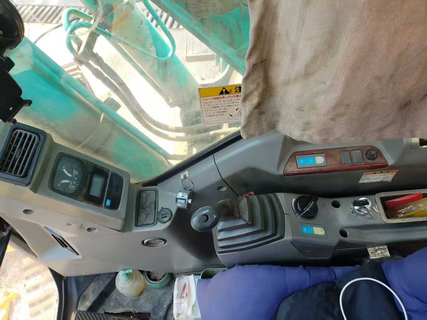 Used Kobelco SK230 Excavator 2016 Model / 3