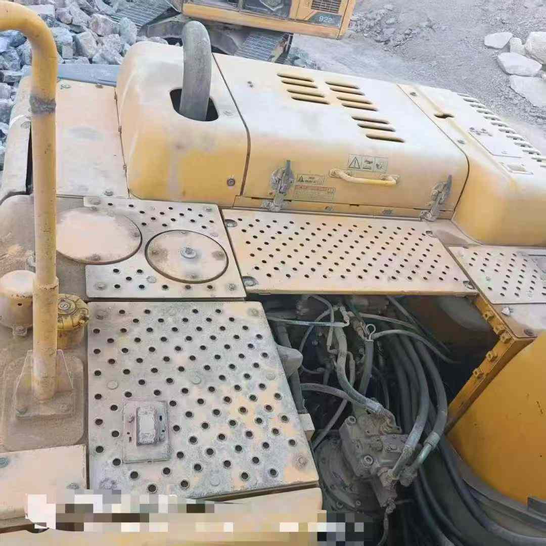 Used Volvo EW210C Excavator 2012 Model / 6