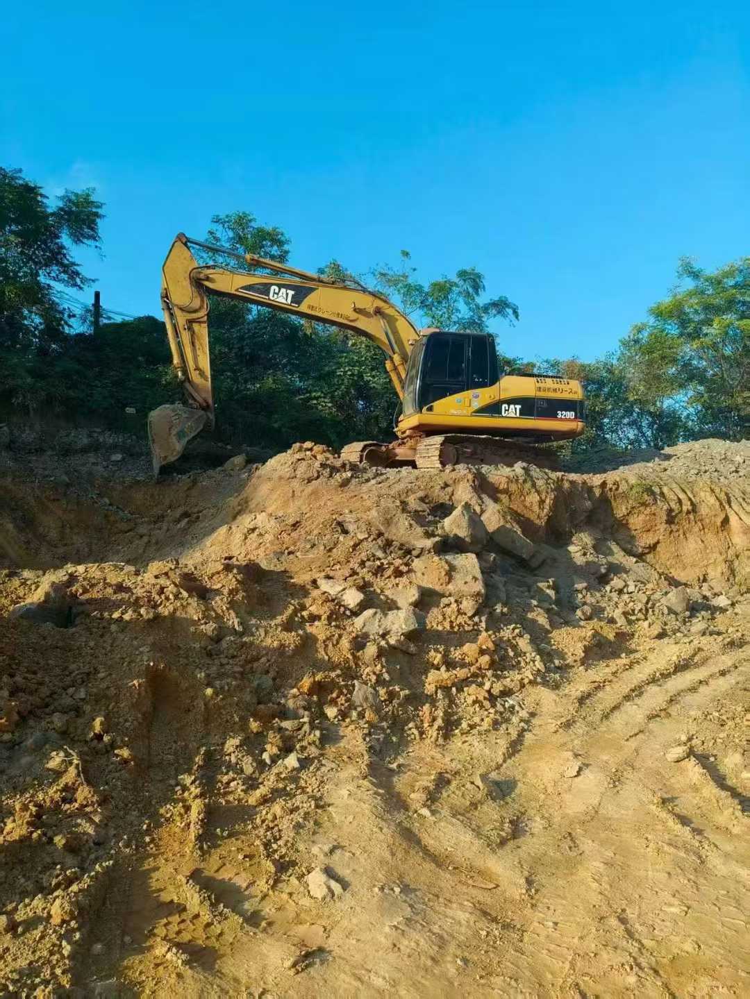 Used Caterpillar 320D Excavator 2016 Model