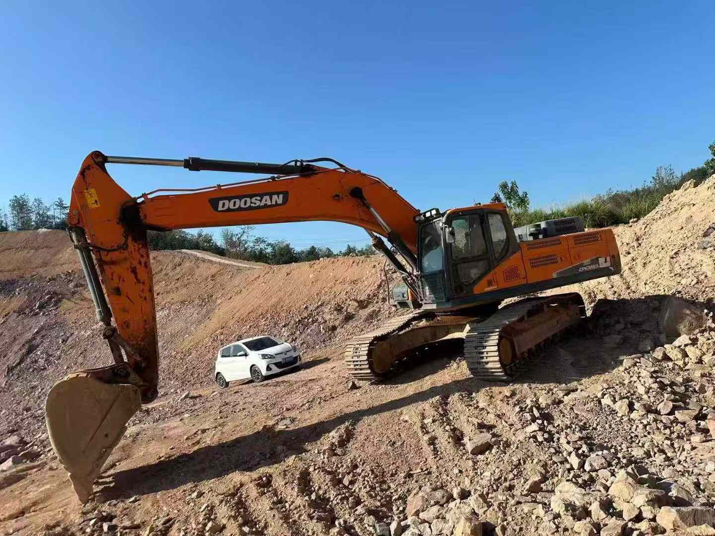 Used Doosan DX80 Excavator 2021 Model / 8