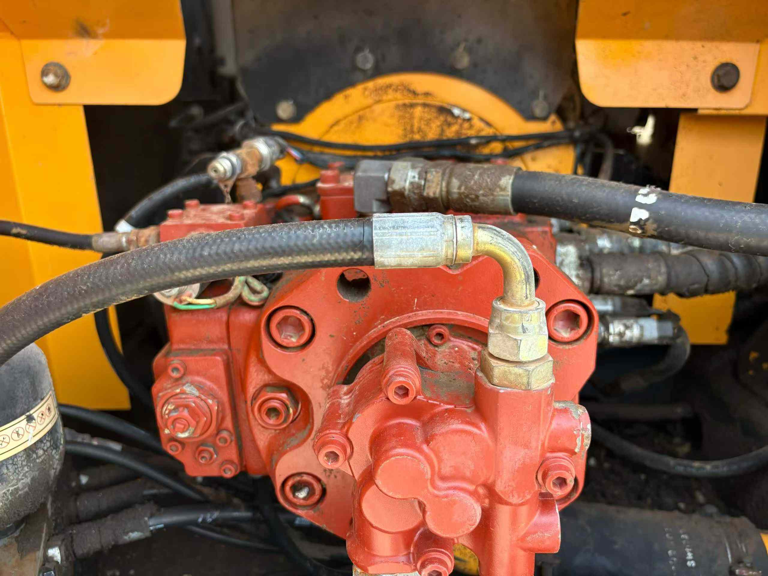 Used Hyundai R150W-9 Excavator 2016 Model / 8