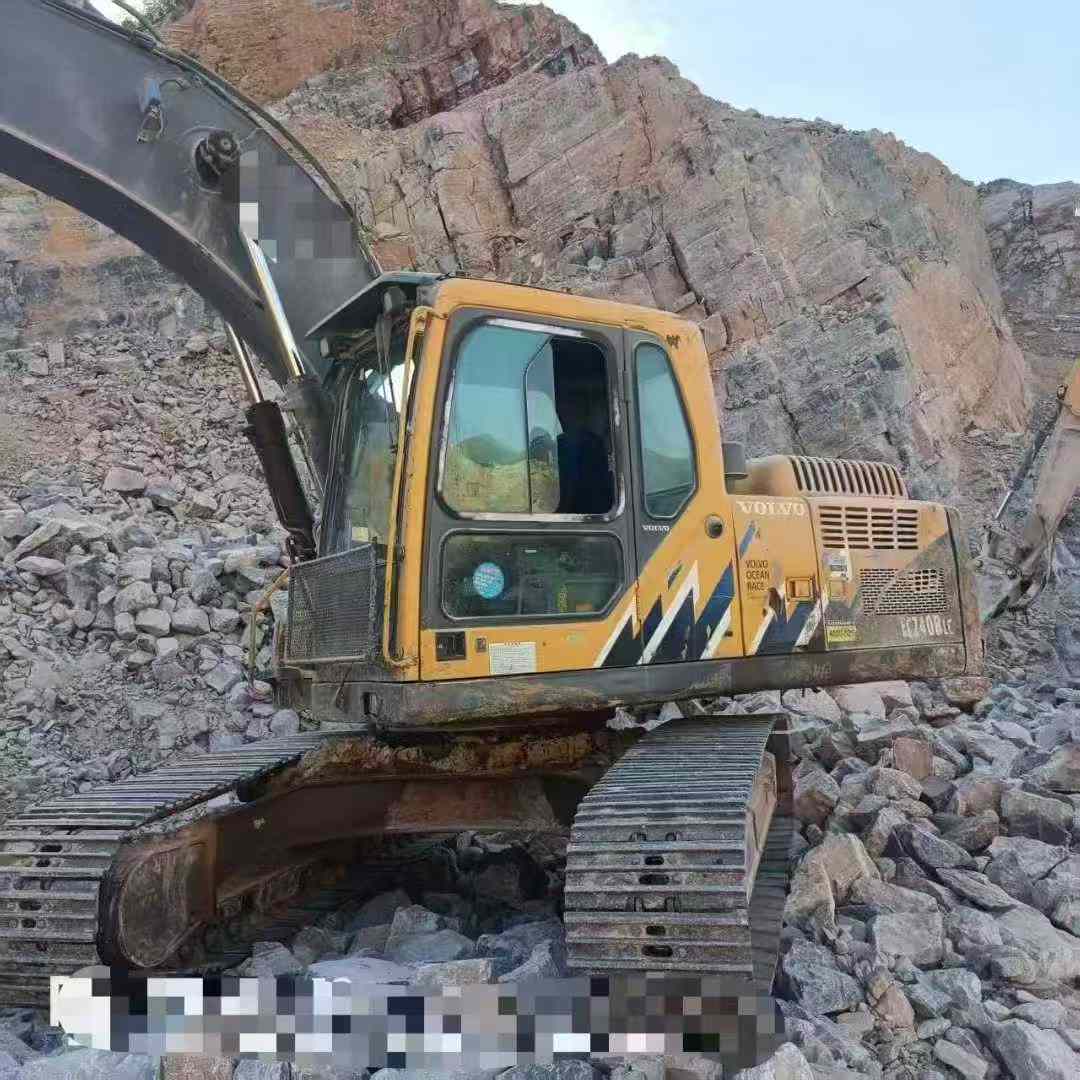 Used Volvo EW210C Excavator 2012 Model