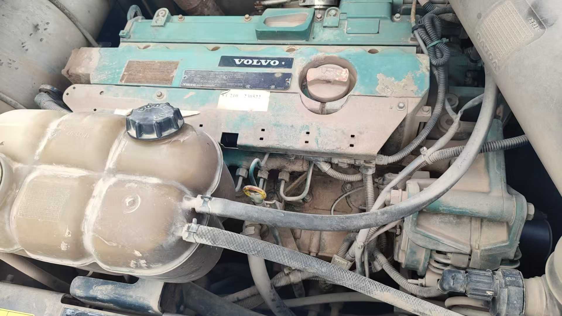 Used Volvo EW210C Excavator 2018 Model / 5