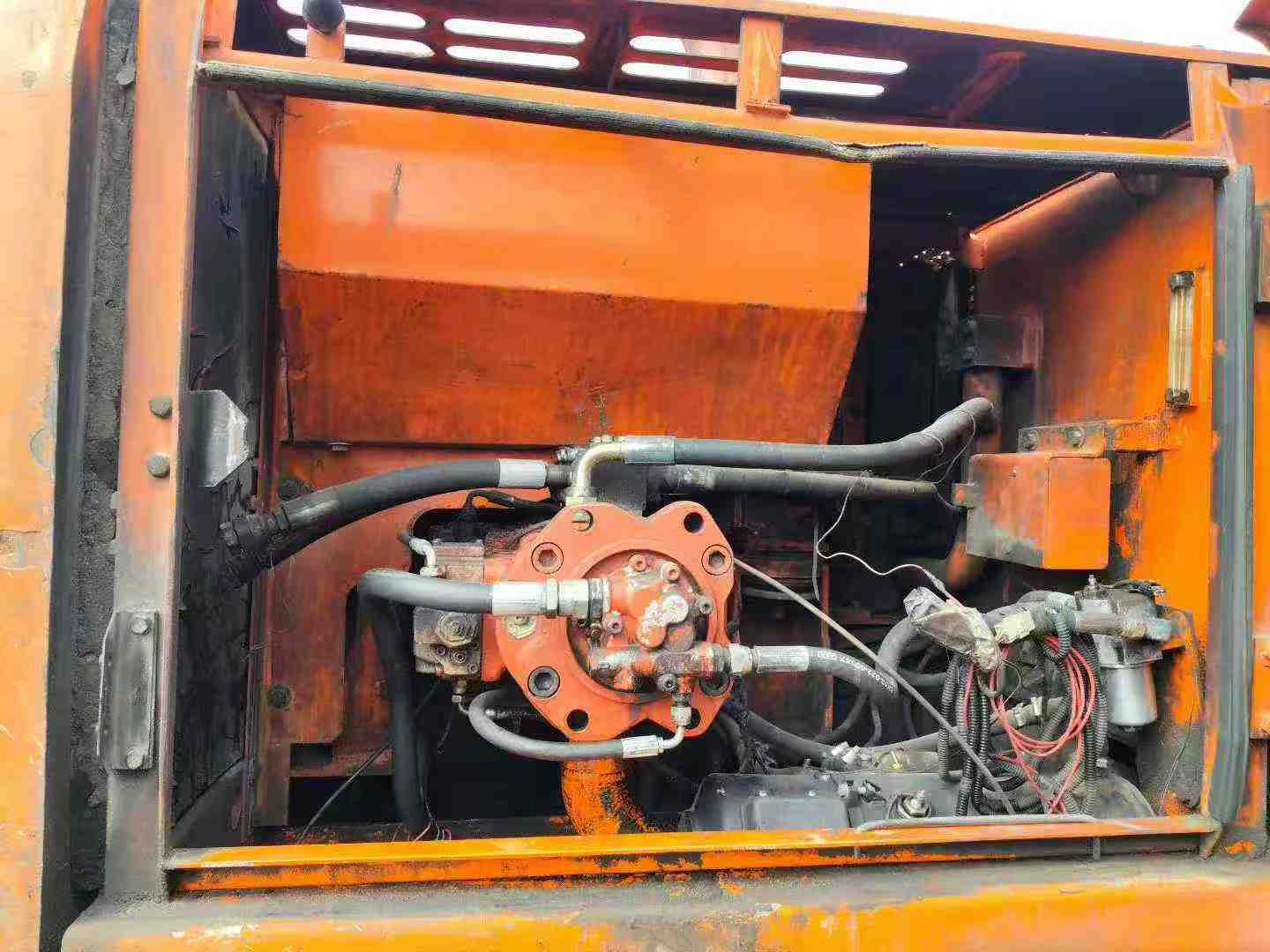 Used Doosan S225 Excavator 2016 Model / 4