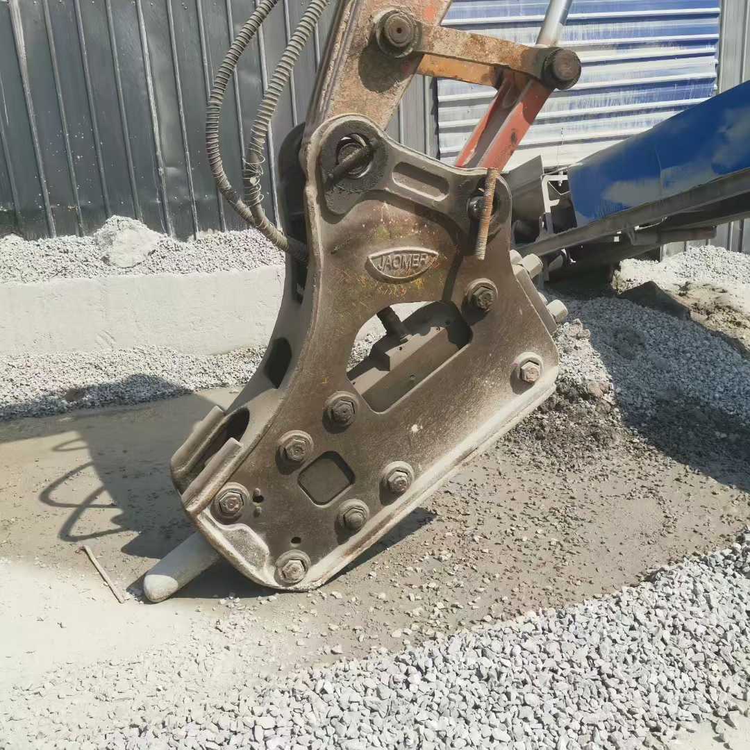 Used Doosan DH220-7 Excavator 2016 Model / 8