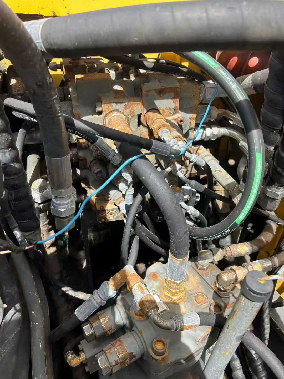 Used Volvo EC140 Excavator 2016 Model / 6