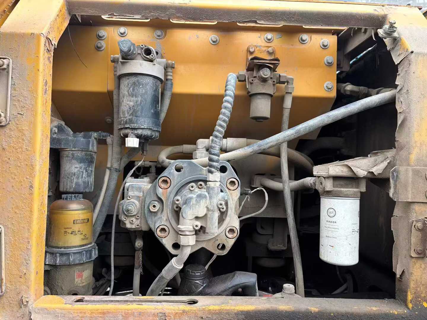 Used XCMG LW200 Excavator 2018 Model / 8