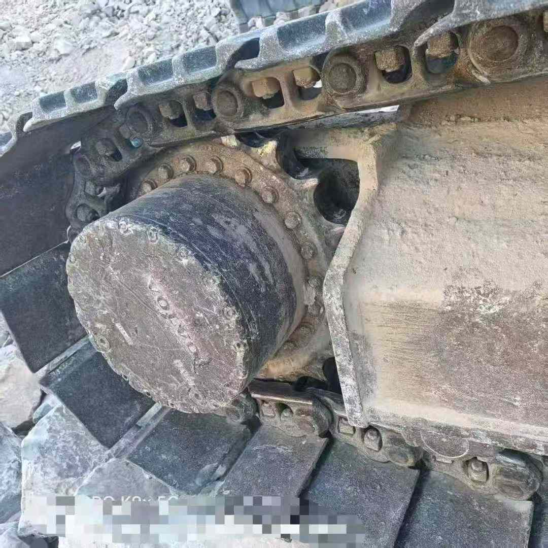 Used Volvo EW210C Excavator 2012 Model / 2