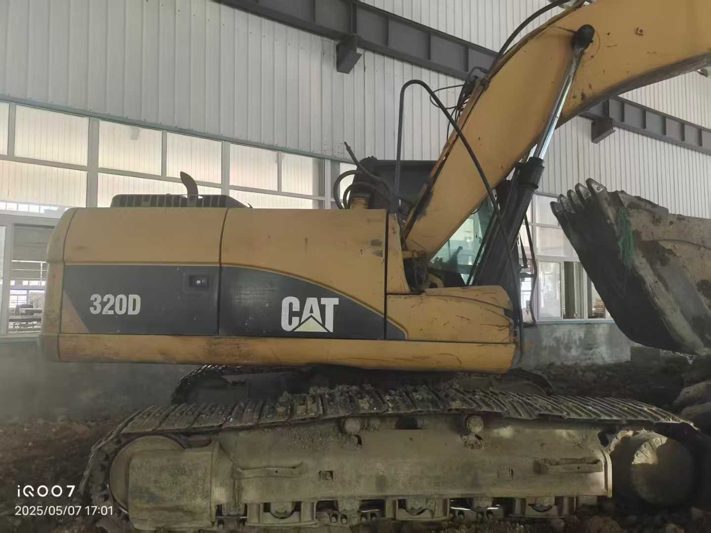 Used Caterpillar CT20 Excavator 2011 Model