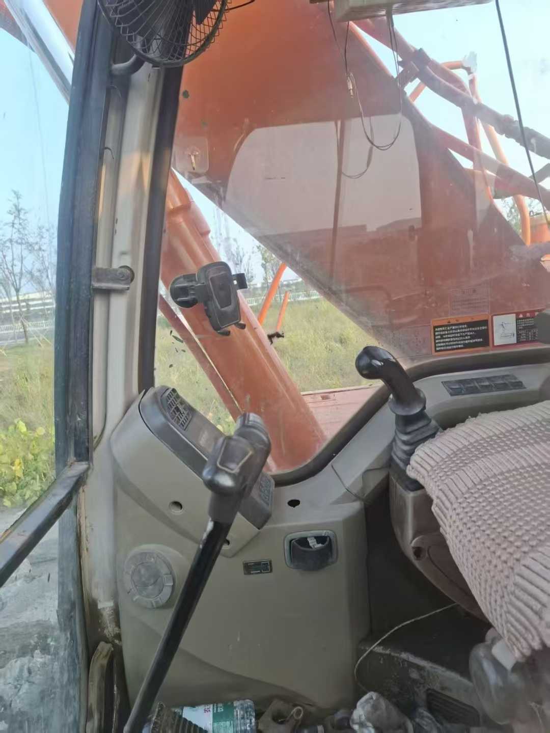 Used Doosan DX15 Excavator 2011 Model / 4