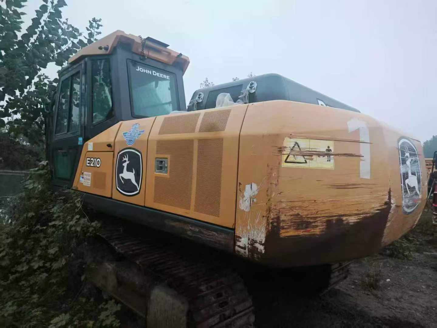 Used JohnDeere E210 Excavator 2016 Model