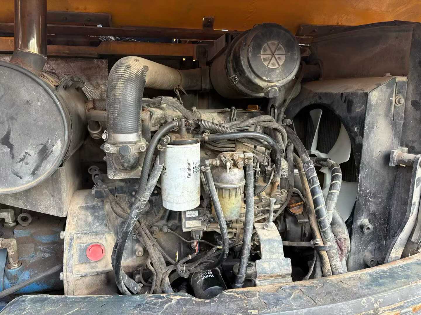 Used Hyundai R75VS Excavator 2019 Model / 4