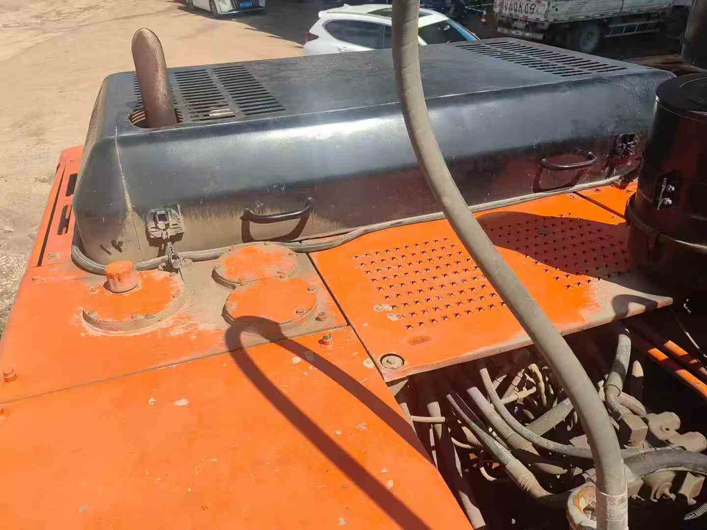 Used Doosan DH70 Excavator 2012 Model / 9