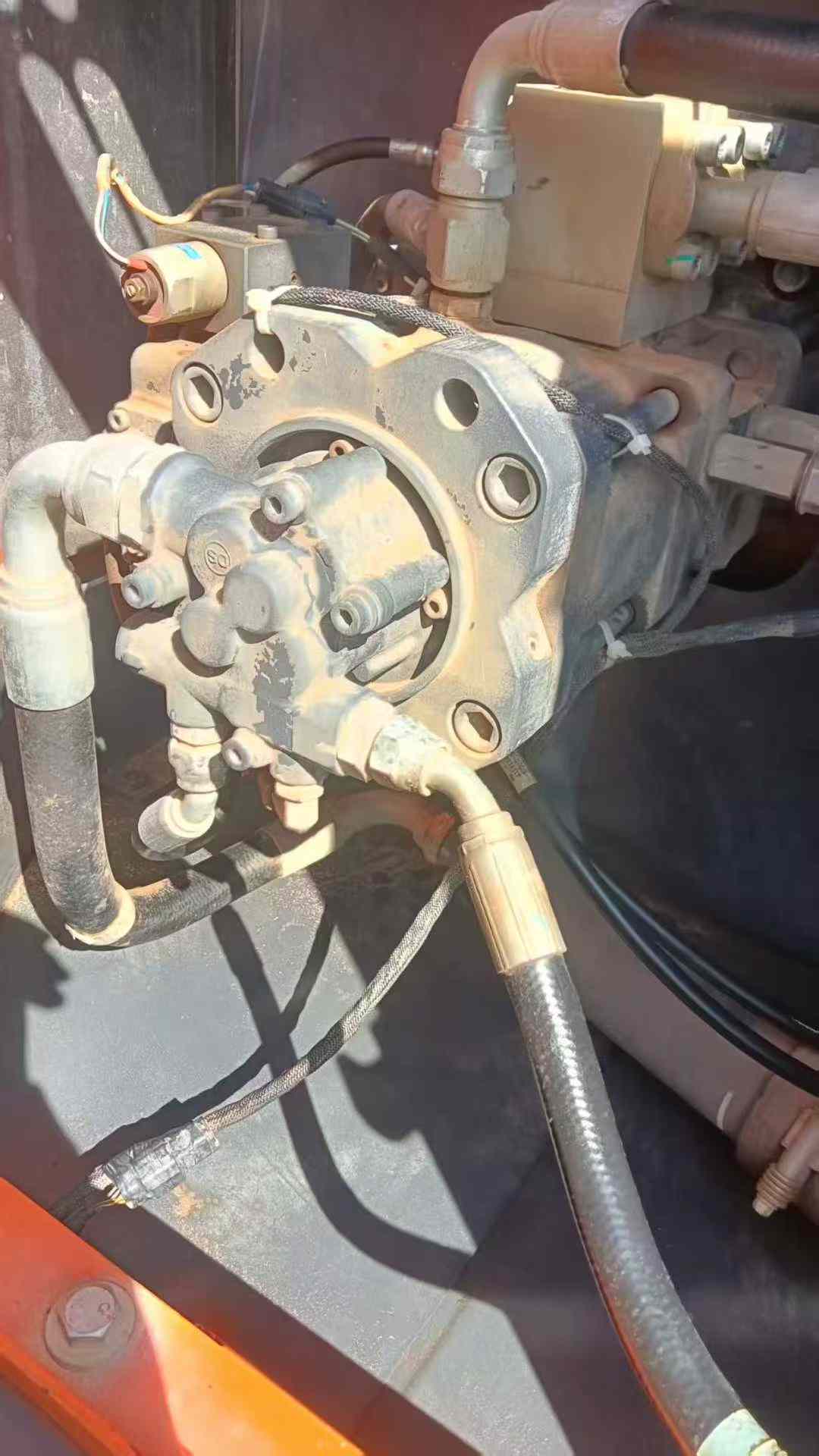 Used Doosan DX18 Excavator 2021 Model / 8