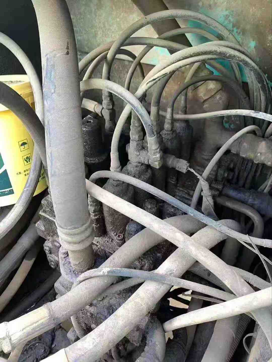 Used Kobelco SK200 Excavator 2016 Model / 2