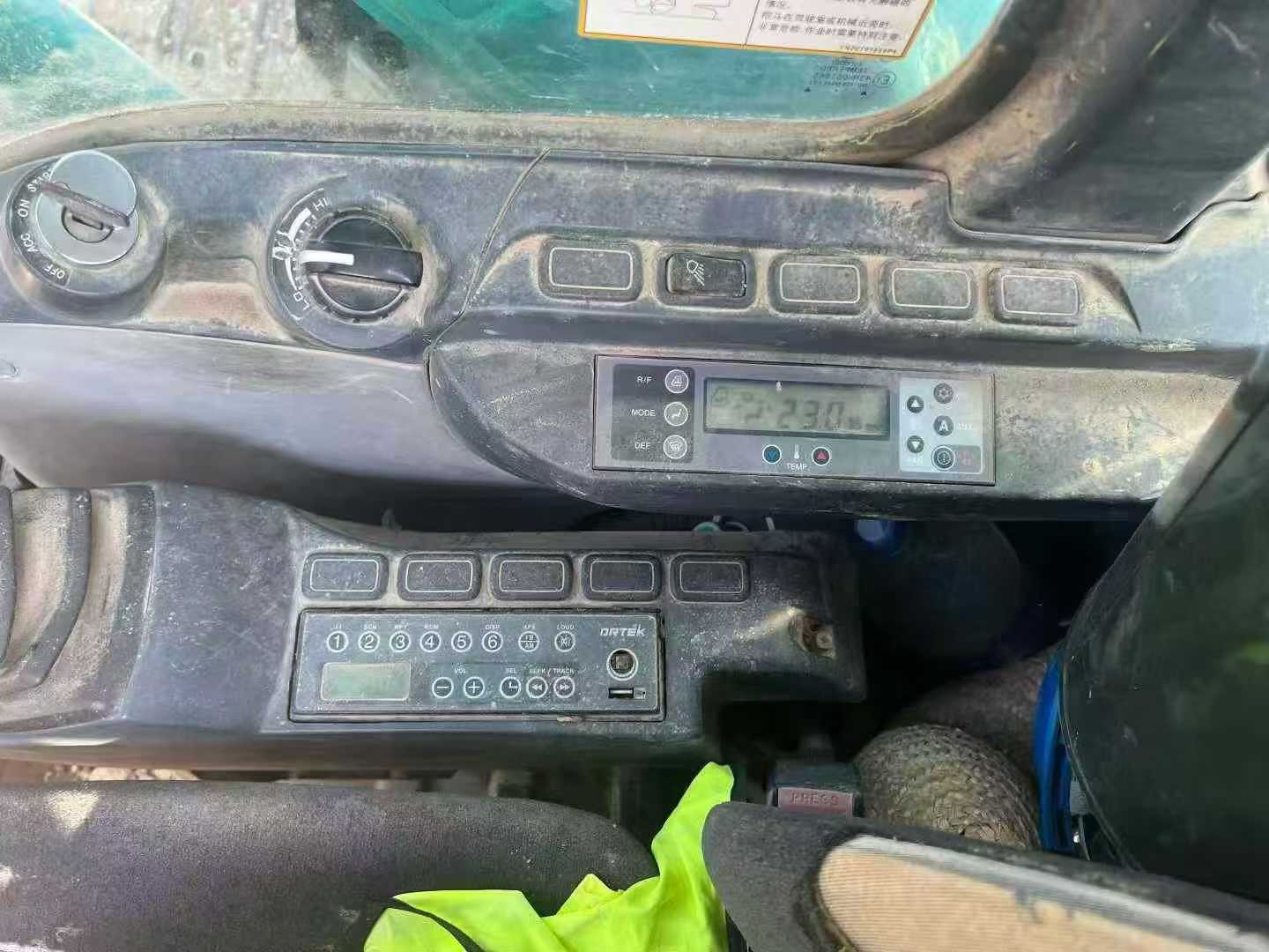 Used Kobelco SK75-8 Excavator 2014 Model / 8