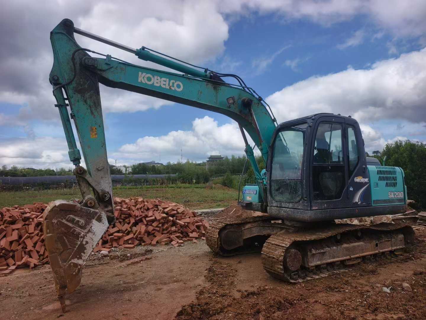Used Kobelco SK140 Excavator 2020 Model / 2