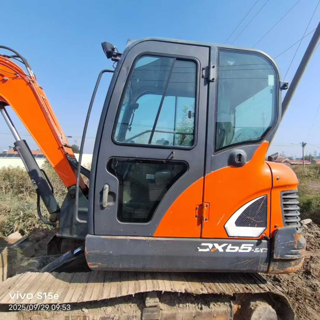 Used Doosan DH55 Excavator 2019 Model / 2