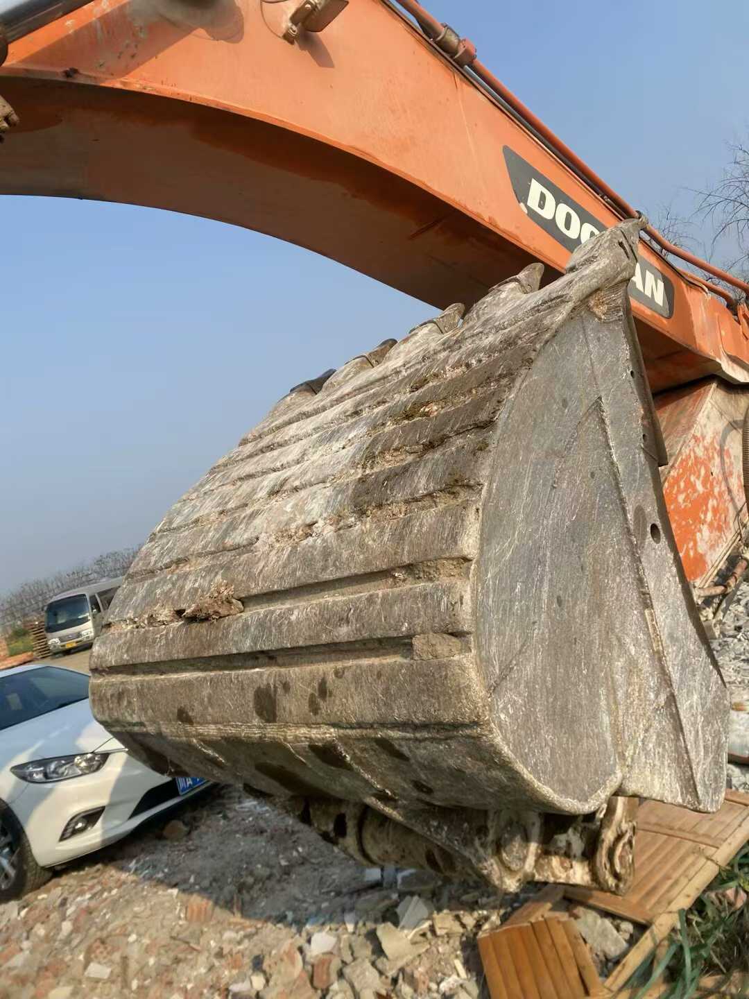 Used Doosan DX500 Excavator 2016 Model / 3