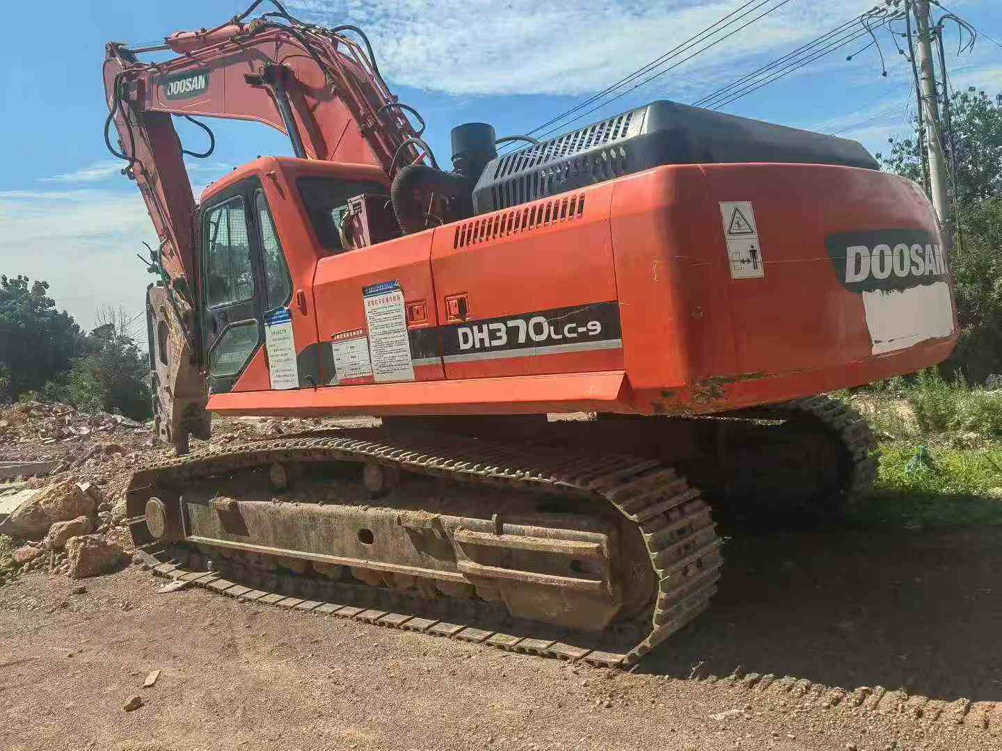 Used Doosan DH70 Excavator 2012 Model / 3