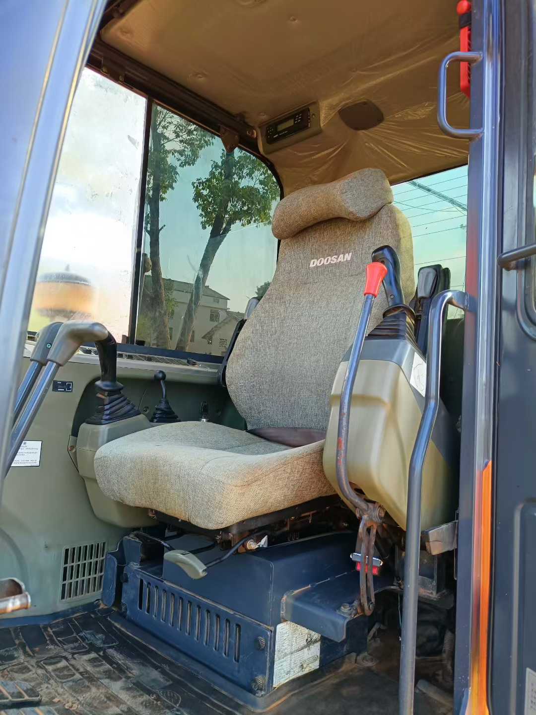 Used Doosan DH55 Excavator 2020 Model / 8