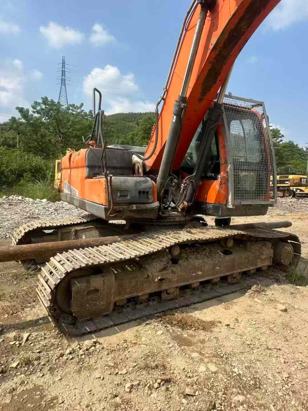 Used Doosan DH220 Excavator 2018 Model / 4