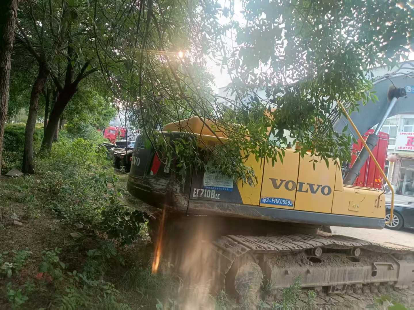 Used Volvo EW210C Excavator 2013 Model / 2