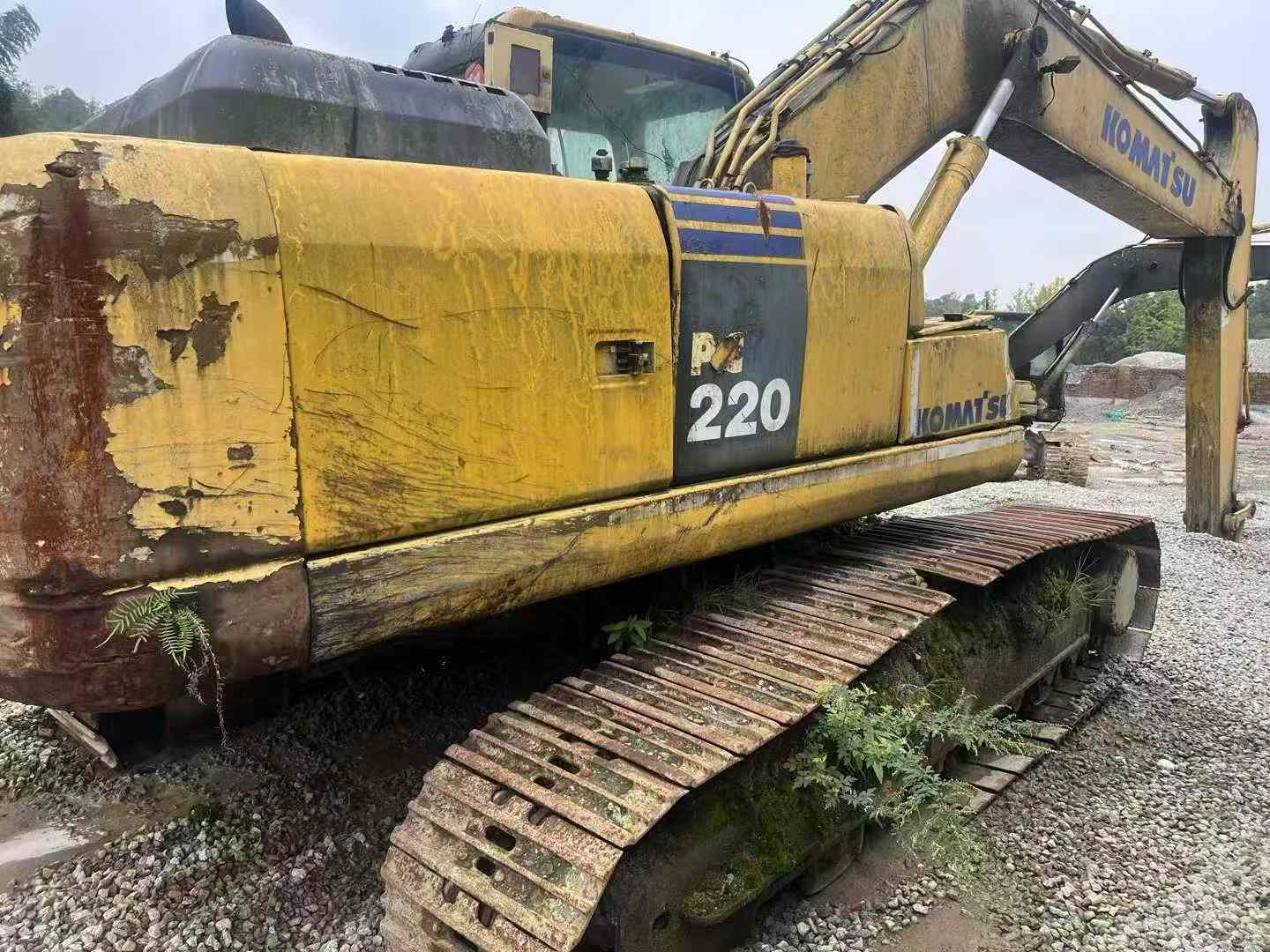 Used Komatsu PC220-8 Excavator 2014 Model