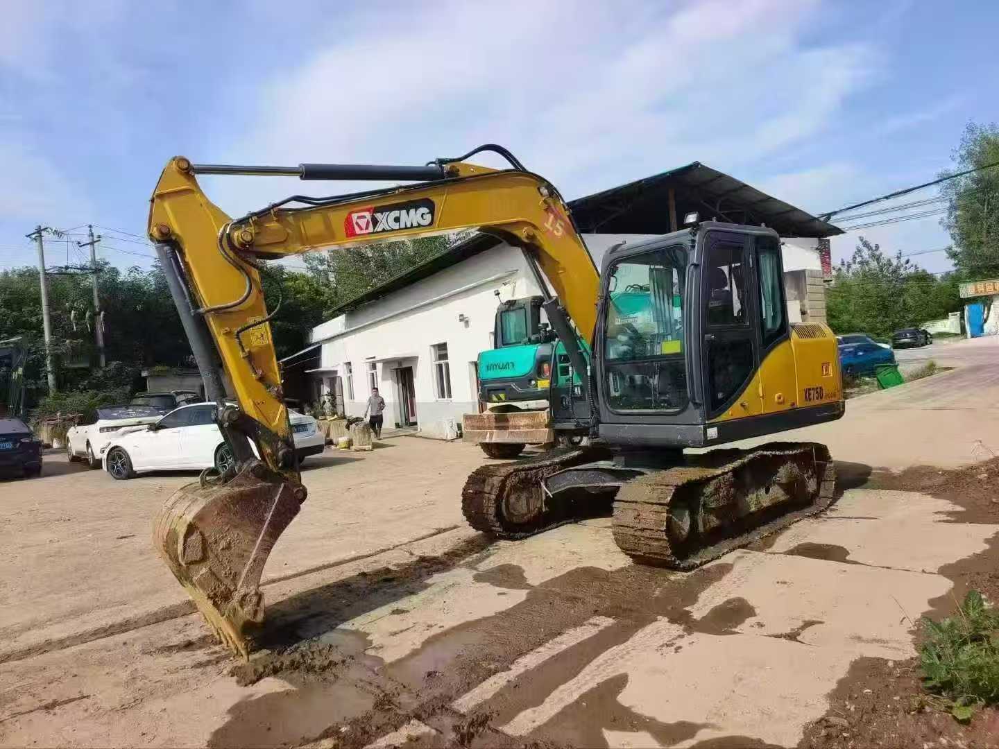 Used XCMG XE75WD Excavator 2021 Model