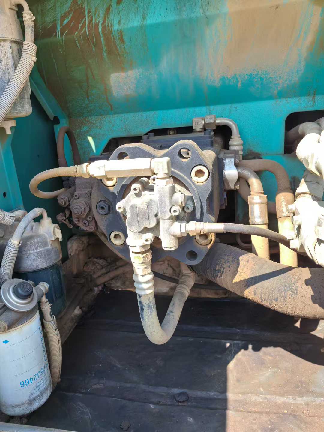 Used Kobelco SK210 Excavator 2012 Model / 8