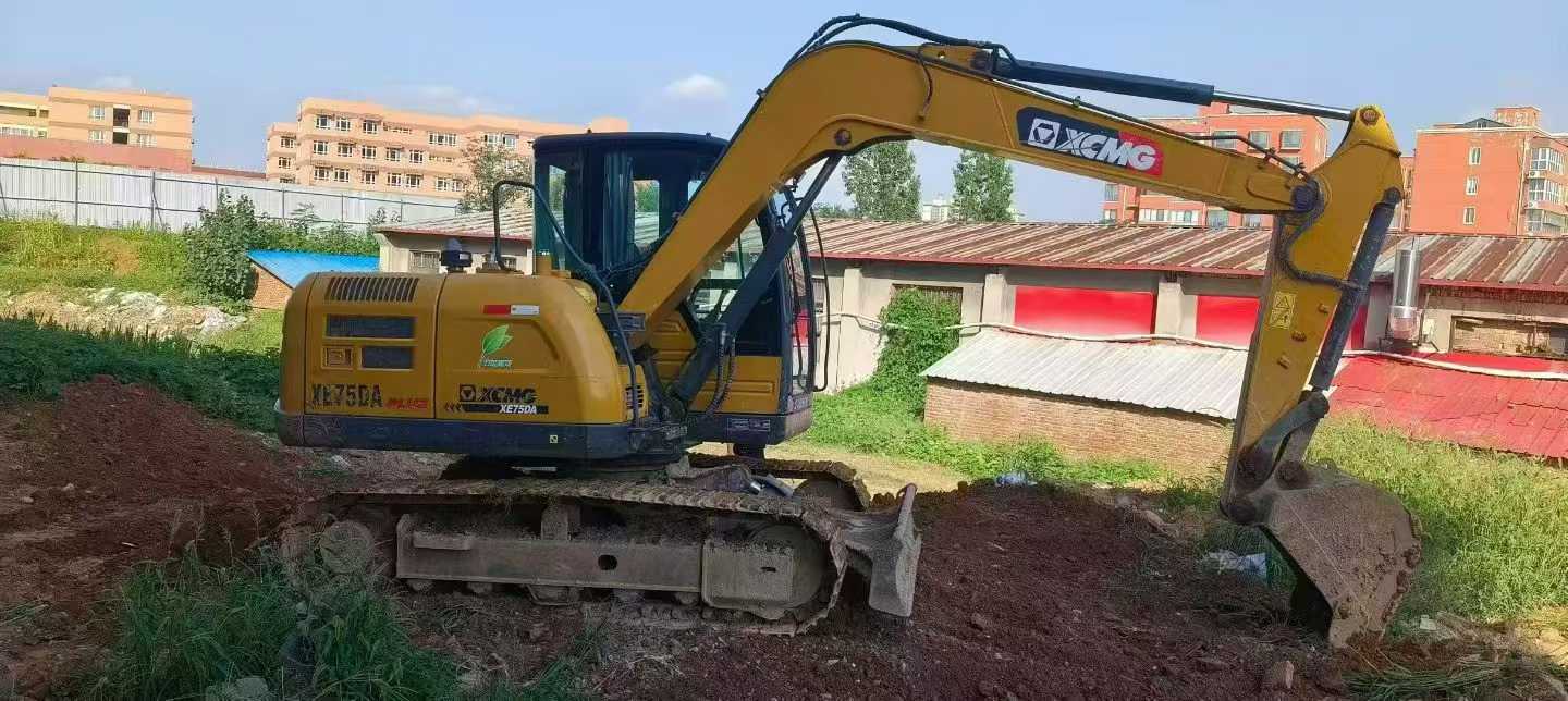 Used XCMG XE75WD Excavator 2021 Model