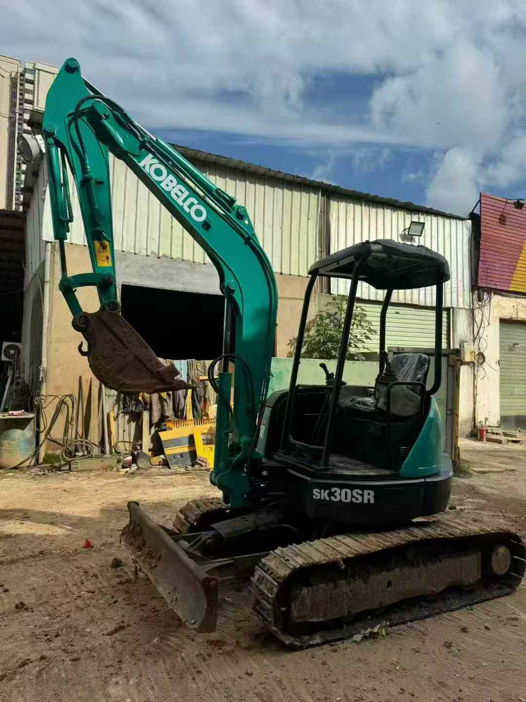 Used Kobelco 30SR-3 Excavator 2016 Model / 3