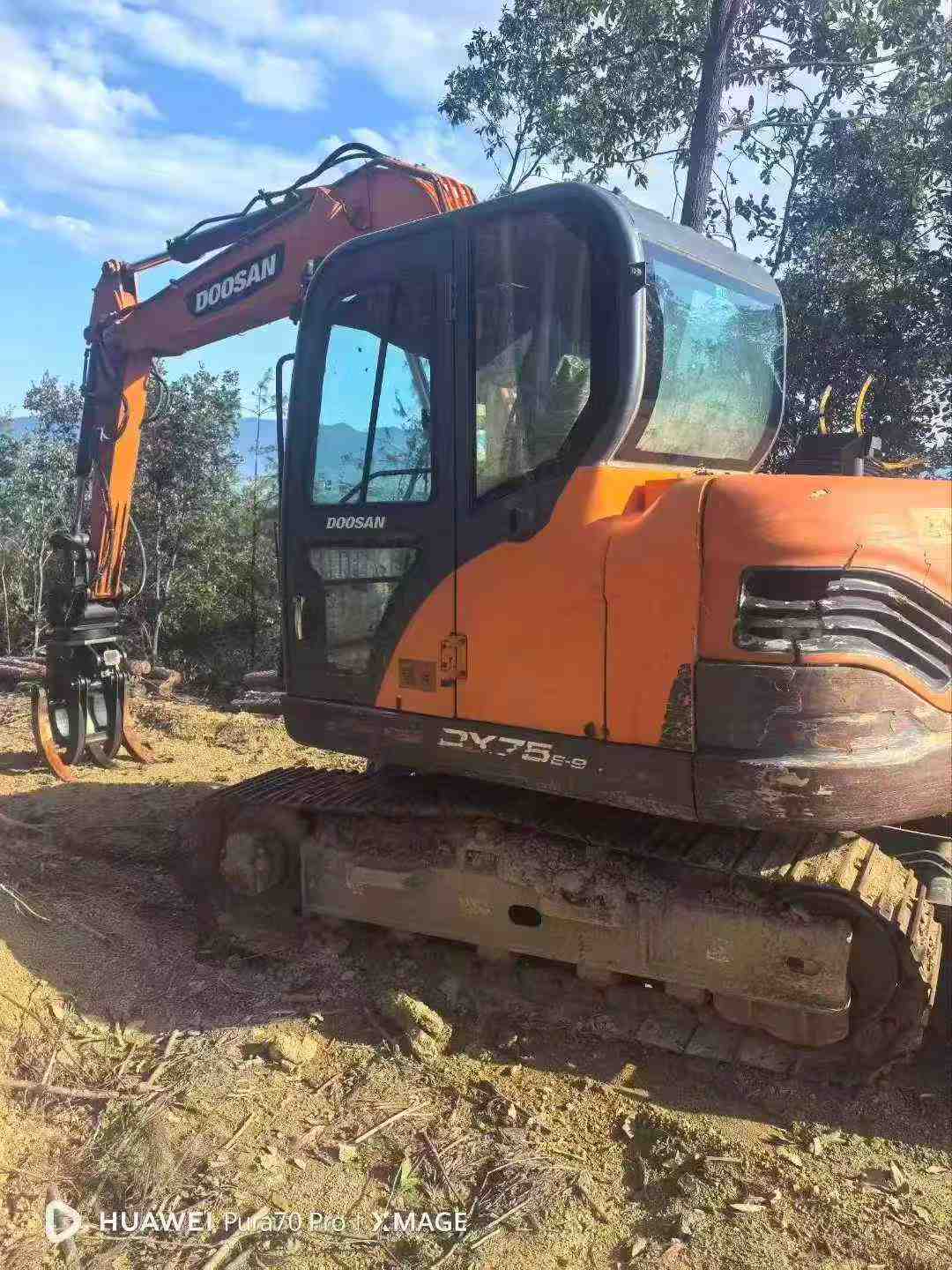 Used Doosan DX75 Excavator 2022 Model / 5