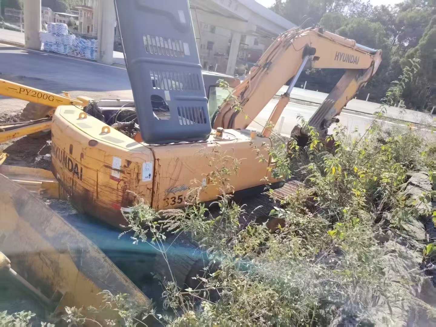 Used Hyundai XDL65 Excavator 2016 Model / 4