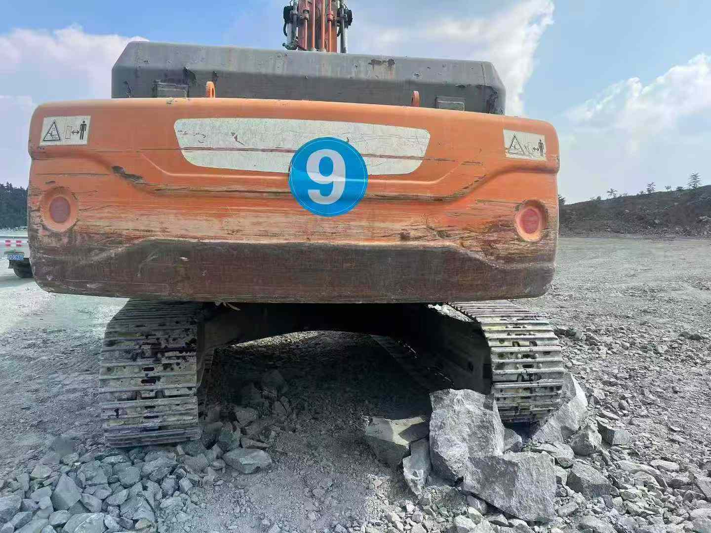 Used Doosan DX380LC Excavator 2012 Model / 3