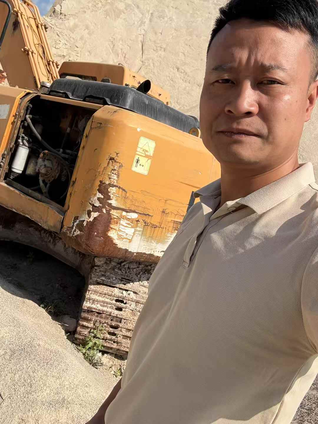 Used Hyundai R225-7 Excavator 2016 Model