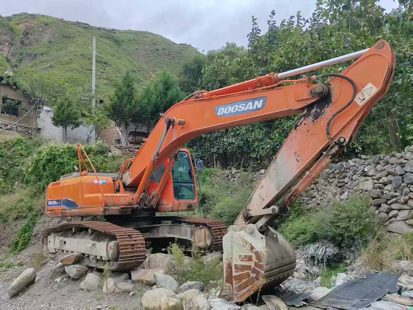 Used Doosan DH258-7 Excavator 2016 Model