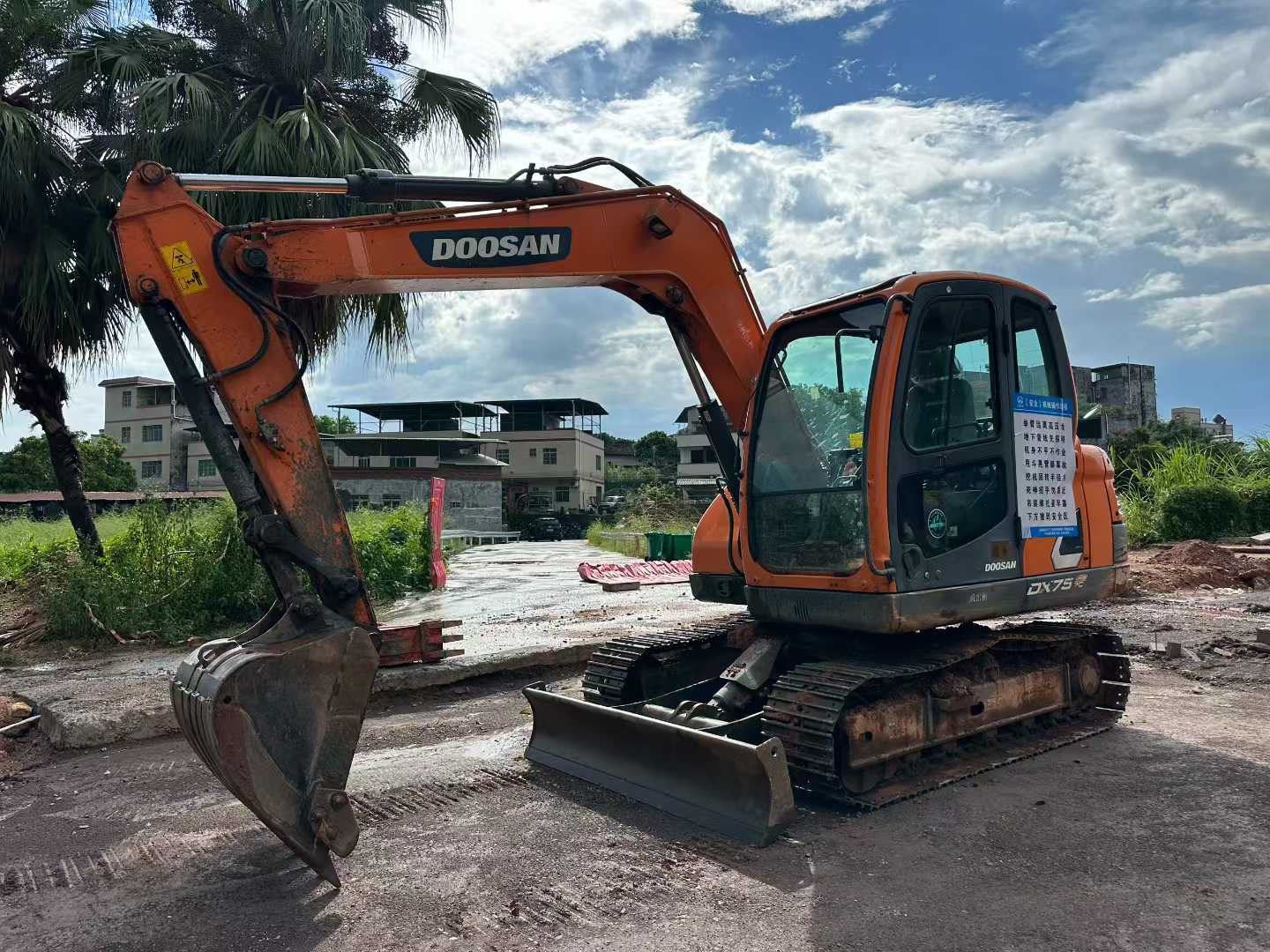 Used Doosan DX75 Excavator 2021 Model