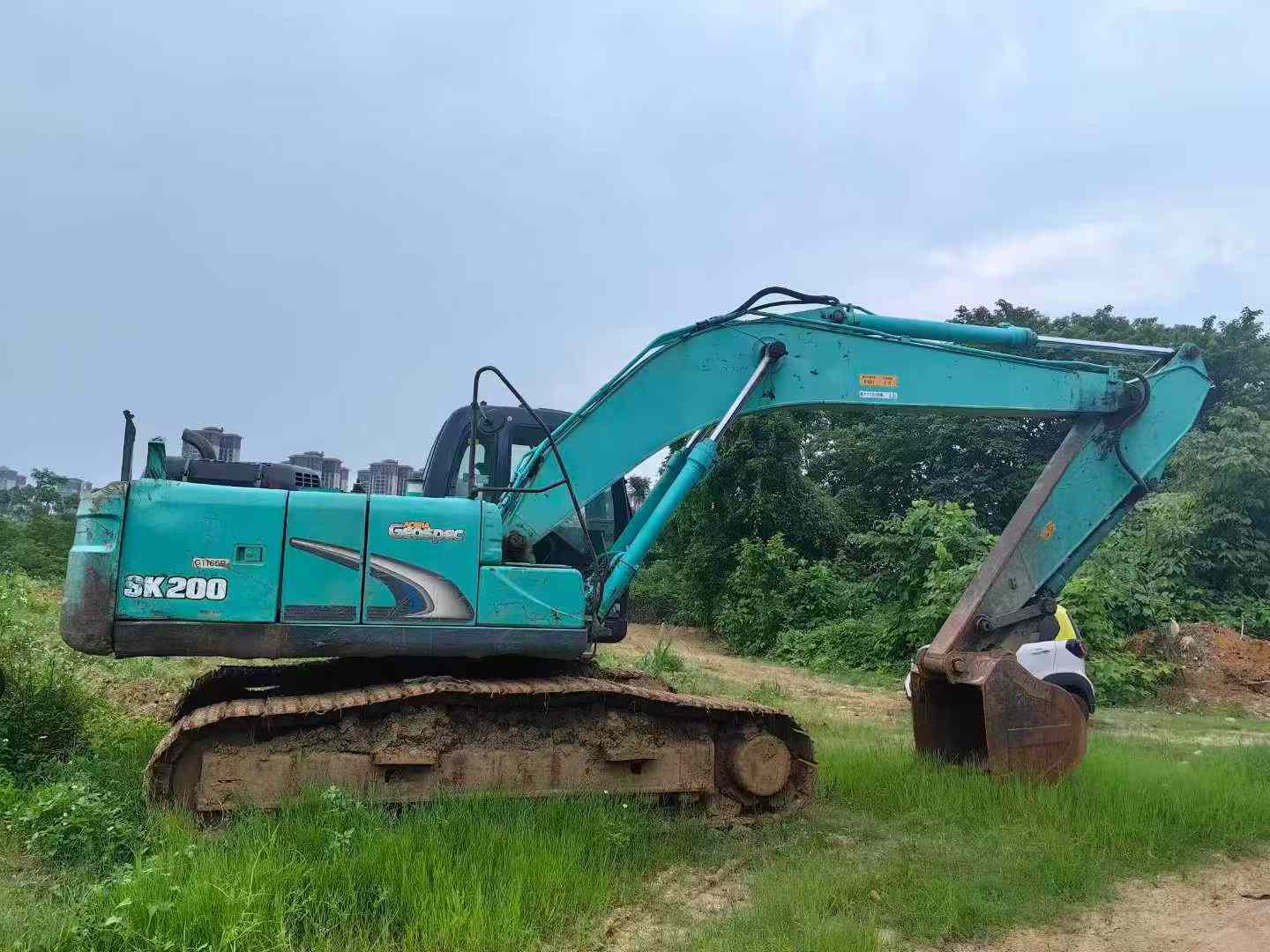 Used Kobelco SK200 Excavator 2016 Model / 2