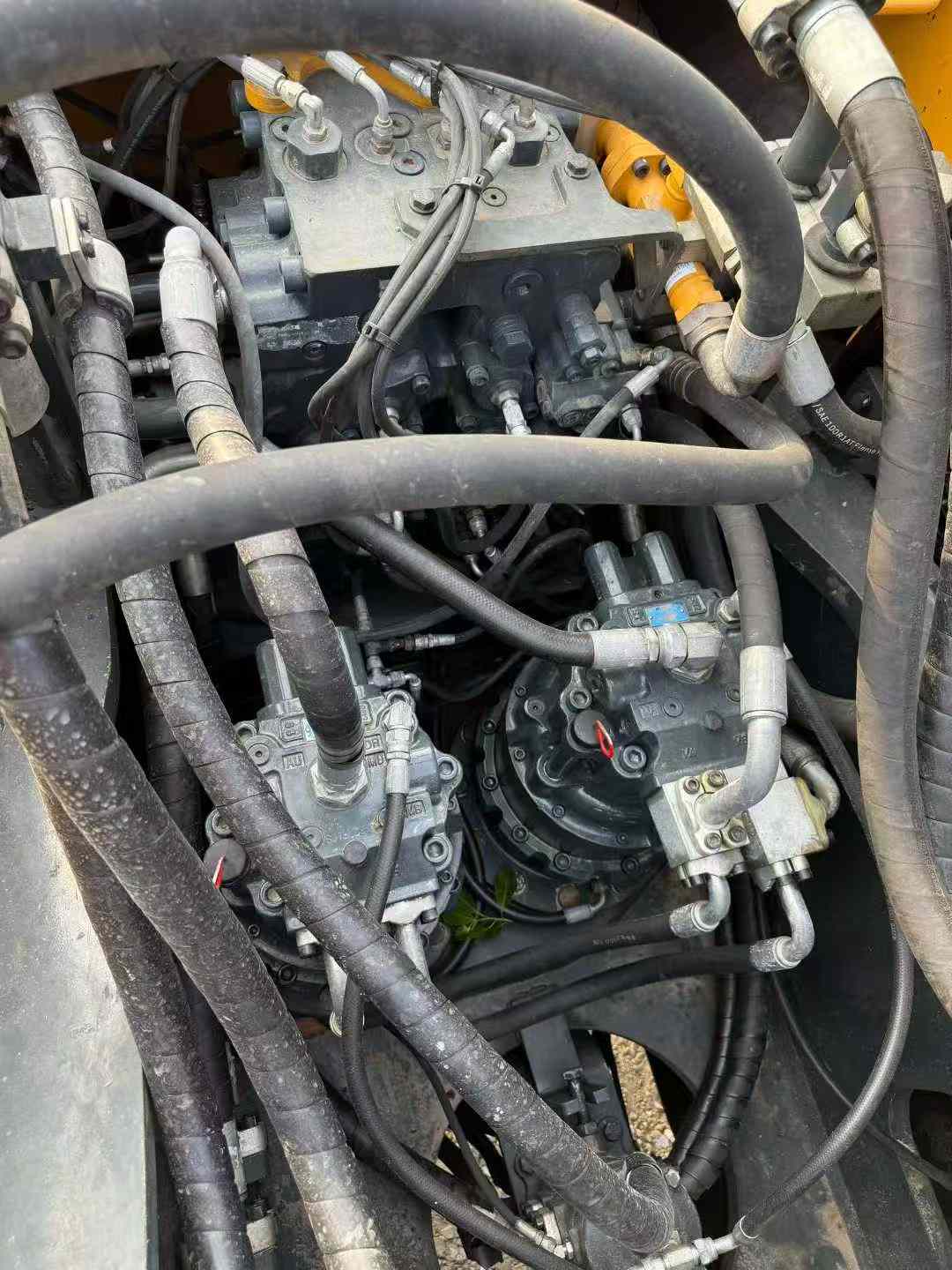 Used Hyundai R505LVS Excavator 2020 Model / 7